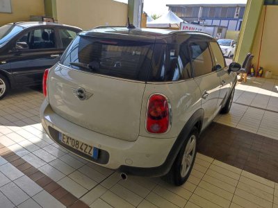 MINI Cooper D Countryman